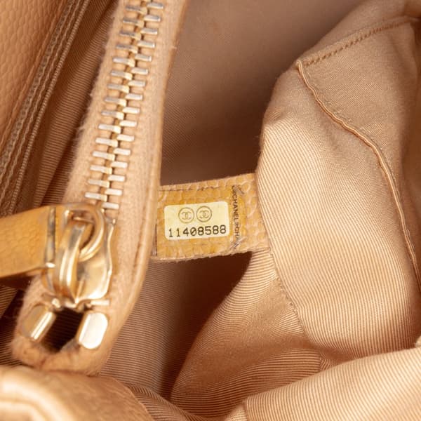 Pre-owned Chanel Caviar Grand Shopping Tote Brown
