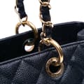 Miniatyrbillede 8 af 9: Pre-owned Chanel Caviar Grand Shopping Tote Blue