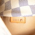 Pikkukuva 6 / 10: Pre-owned Louis Vuitton Damier Azur Totally MM White