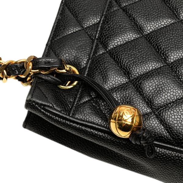 Pre-owned Chanel Quilted Caviar Chain Tote Black