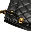 Miniatyrbild 9 av 10: Pre-owned Chanel Quilted Caviar Chain Tote Black