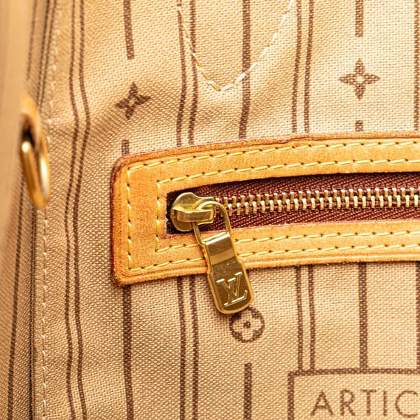 Pre-owned Louis Vuitton Monogram Neverfull MM Brown