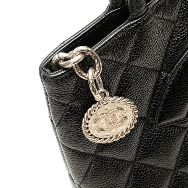 Pre-owned Chanel Caviar Medallion Tote Black