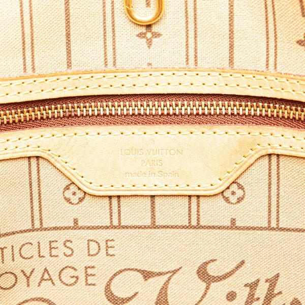 Pre-owned Louis Vuitton Monogram Neverfull MM Brown