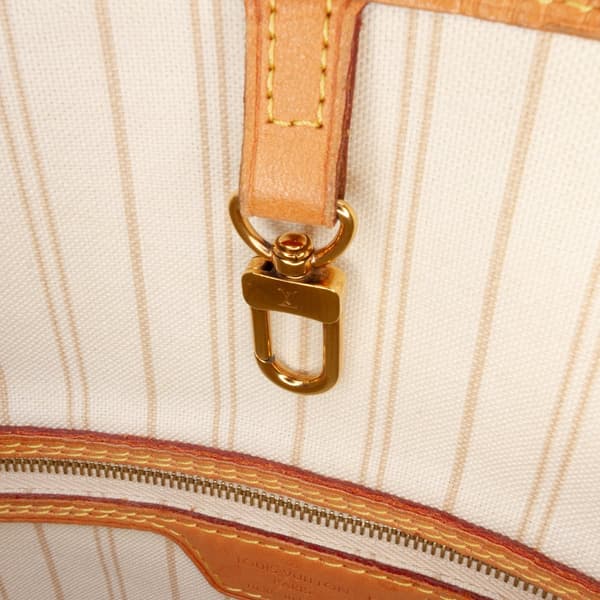 Pre-owned Louis Vuitton Damier Azur Neverfull MM White