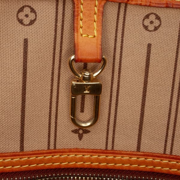 Pre-owned Louis Vuitton Monogram Neverfull MM Brown