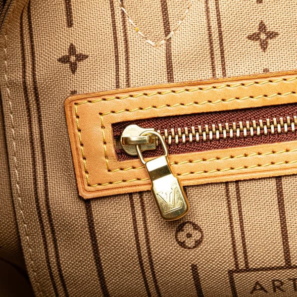 Pre-owned Louis Vuitton Monogram Neverfull MM Brown