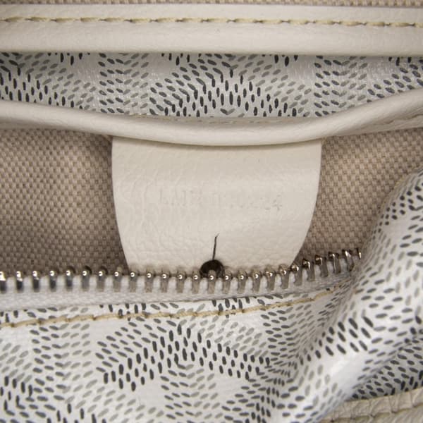 Pre-owned Goyard Goyardine Artois MM White