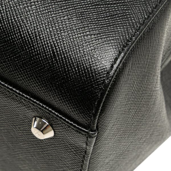 Pre-owned Burberry Leather Tote Black