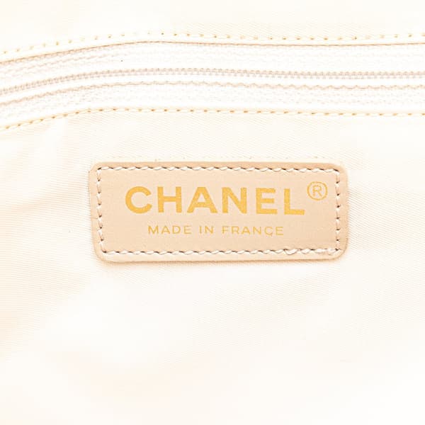 Pre-owned Chanel New Travel Line Nylon Tote Brown