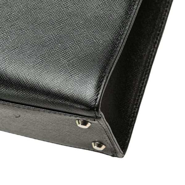 Pre-owned Burberry Leather Tote Black