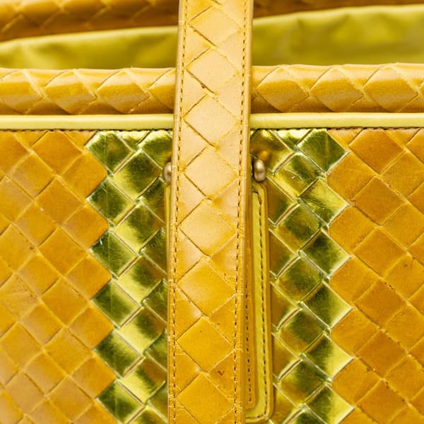 Pre-owned Bottega Veneta Leather Intrecciato Tote Yellow