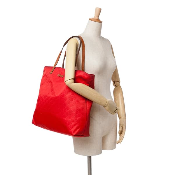 Pre-owned Gucci GG Canvas Tote Red