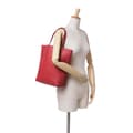 Miniatyrbilde 10 av 10: Pre-owned Bottega Veneta Nappa Intrecciato Tote Red