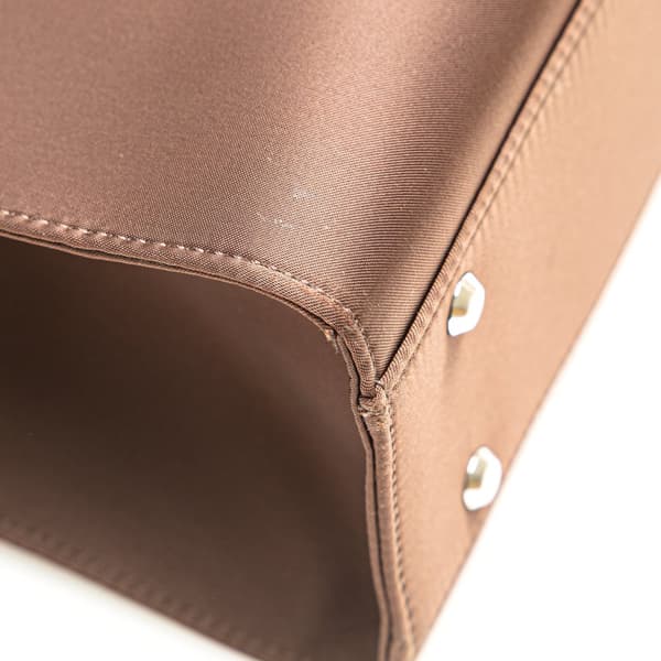Pre-owned Yves Saint Laurent Satin Tote Brown