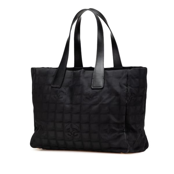 Pre-owned Chanel New Travel Line Nylon Tote Black