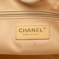 Miniatyrbild 5 av 10: Pre-owned Chanel Small Lurex Boucle Deauville Tote White