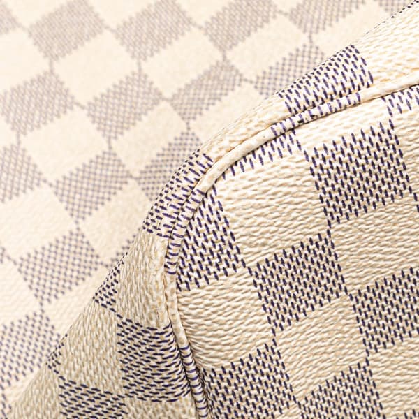 Pre-owned Louis Vuitton Damier Azur Neverfull MM White