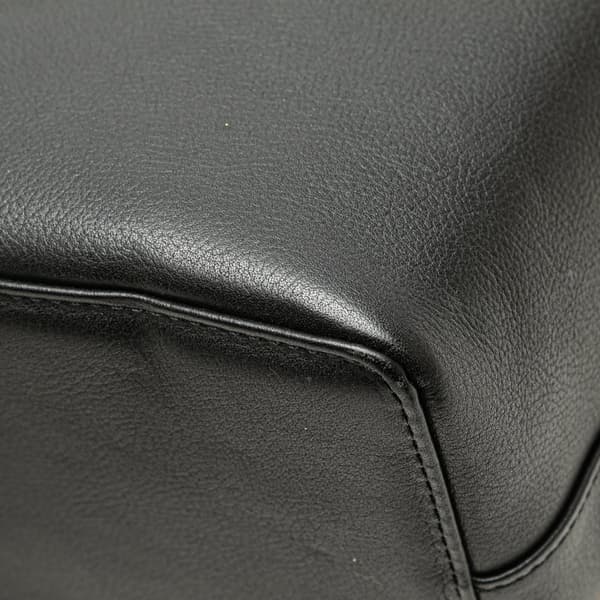 Pre-owned Burberry Leather Tote Black
