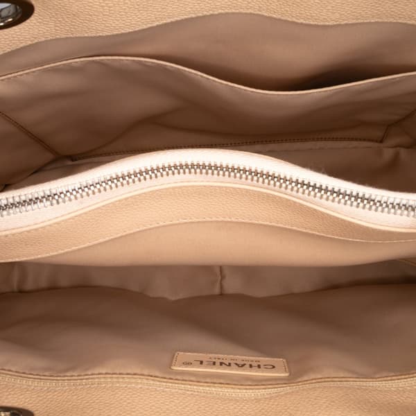 Pre-owned Chanel Caviar Grand Shopping Tote Brown