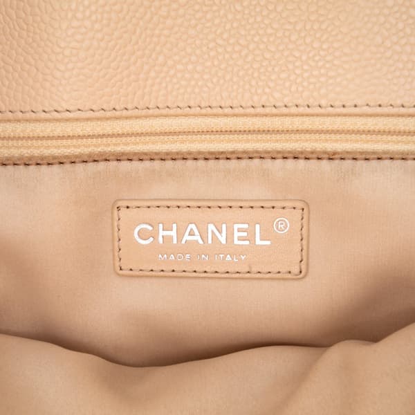 Pre-owned Chanel Caviar Grand Shopping Tote Brown