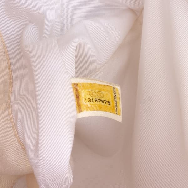 Pre-owned Chanel Caviar Grand Shopping Tote White