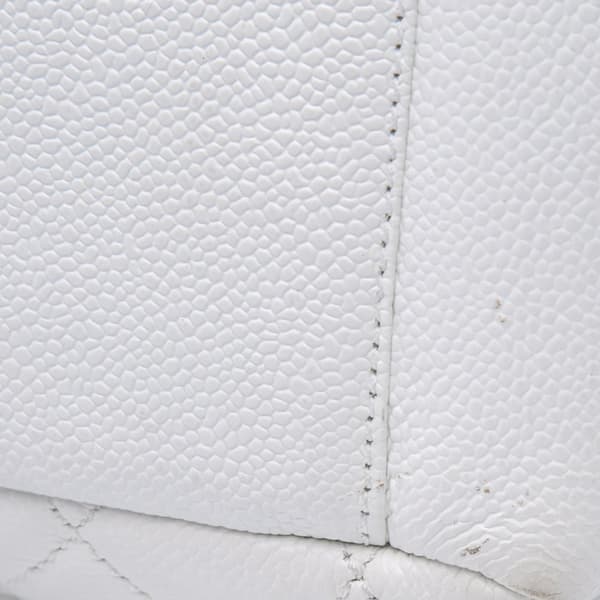 Pre-owned Chanel Caviar Grand Shopping Tote White