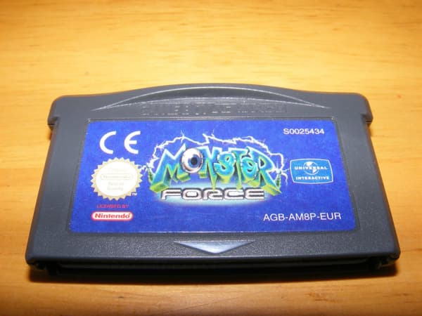 Monster Force - Gameboy Advance (käytetty)