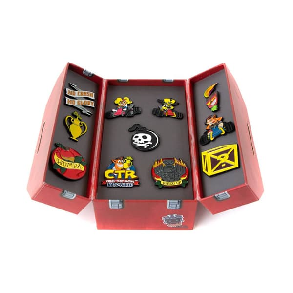 Merchandise Crash Team Racing Toolbox Pin Badge Set