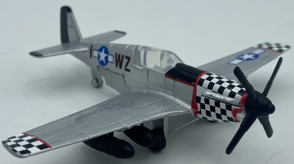 Nordamerikansk P-51 Mustang-fly 4,5" 11,5 cm METAL Motormax