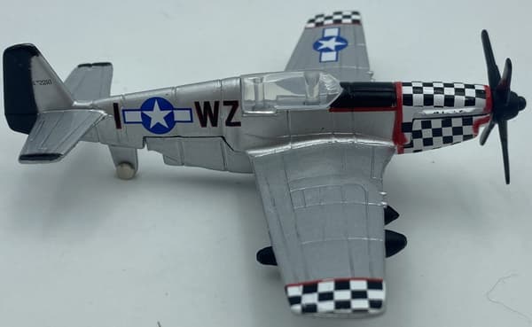Nordamerikansk P-51 Mustang-fly 4,5" 11,5 cm METAL Motormax