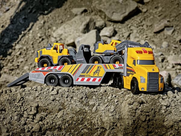 Mack/Volvo Långtradare med Anläggningsfordon 70 cm  Dickie Toys