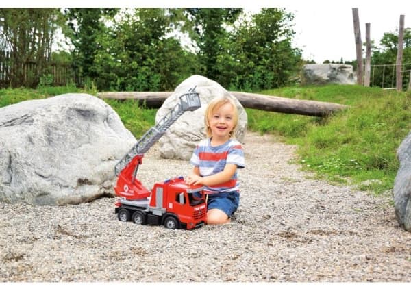 Lena WORXX, Truck, Inne/Ute, 3 år, Grå, Rød