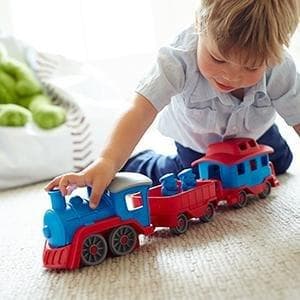 Green Toys leksakståg med vagnar