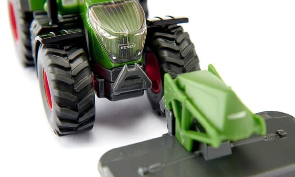 Siku 1:50 Fendt 942 Vario With Front Mower