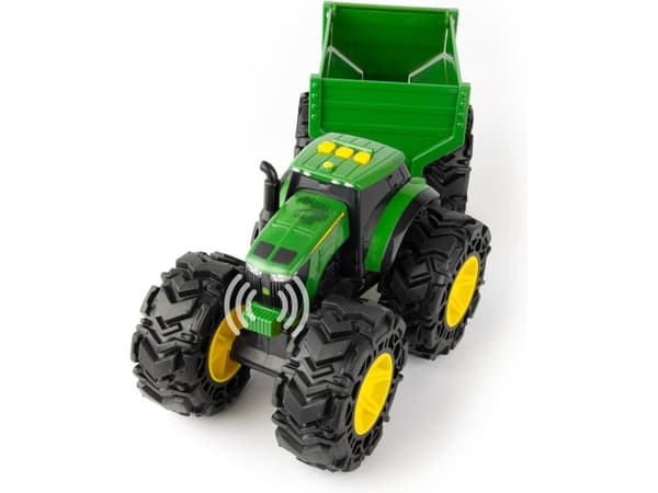John Deere Monster Toms with a trailer 3+ Toms