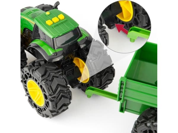 John Deere Monster Toms with a trailer 3+ Toms