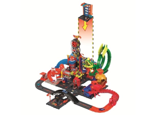 Mattel Hot Wheels City small set with the HDR28 car