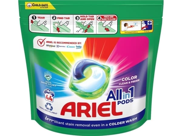 Ariel All-in-1 värikapselit 132 kpl.
