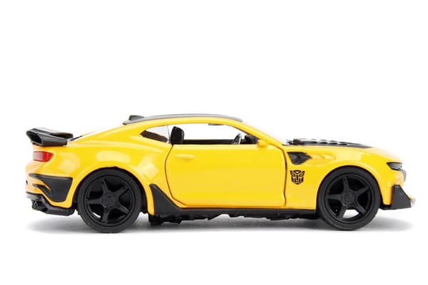 Transformers Bumblebee 2016 Chevy Camaro 1:32