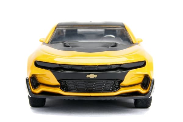 Transformers Bumblebee 2016 Chevy Camaro 1:32