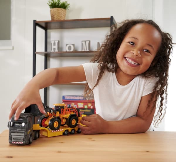 Volvo FH-16 Lastbil med L350H Hjullastare, Majorette Grand Series