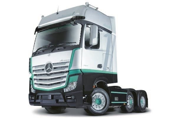 Haulers Custom Cabs - M-B Actros 1:43 Sølv/Svart