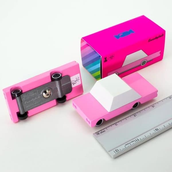 Candycars leksaksbil i trä - Rosa sedan - För barn från 3 år och uppåt - Candylab