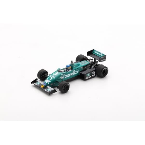 Miniatyrer monterade - Spark - Tyrrell 1983 Alboreto 1/43 - Grön - Interiör - Blandad