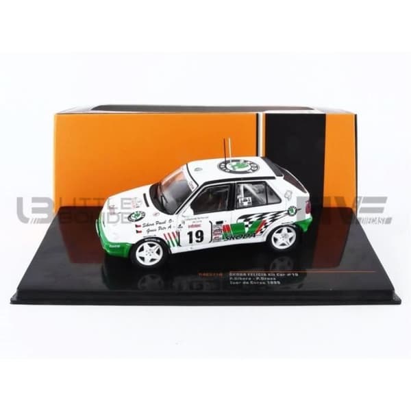 Samlarbil i miniatyr - IXO 1/43 - SKODA Felicia Kit Car - Tour de Corse 1995 - Vit/Grön