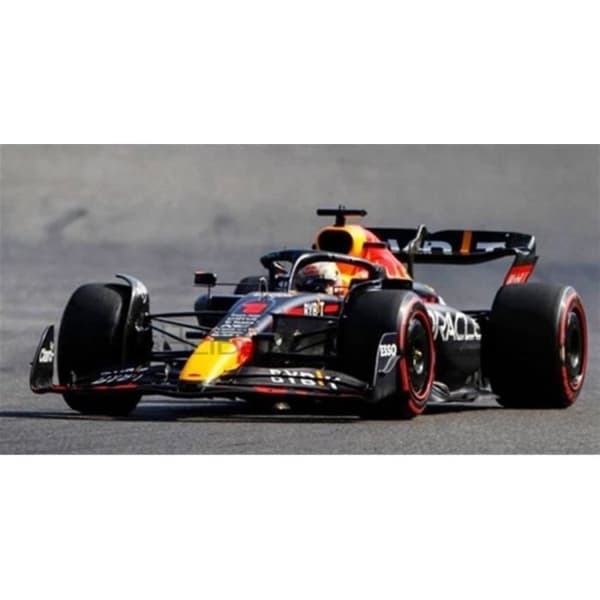 Samlarbil i miniatyr - SPARK - RED BULL RB18 - Vinnare GP Belgien 2022 - 1/43 - Blå/Röd/Gul