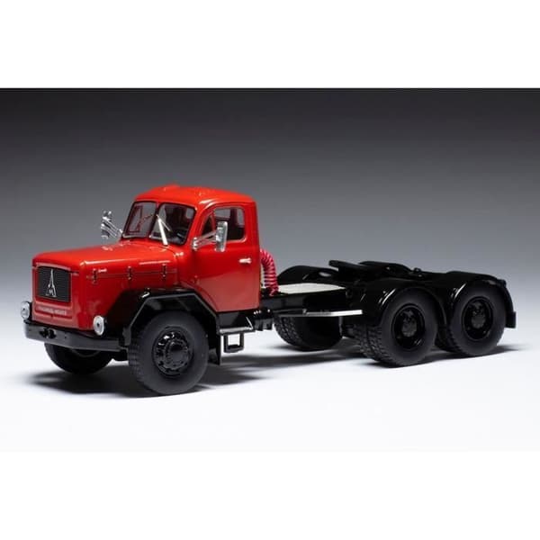 Monterade miniatyrer - Magirus Jupiter 6 x 6 röd 1/43 IXO