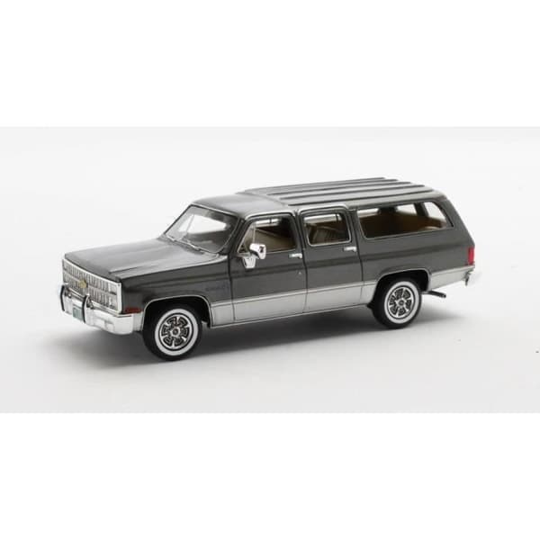 Monterade miniatyrer - Chevrolet Suburban Silver 1981 1/43 Matrix