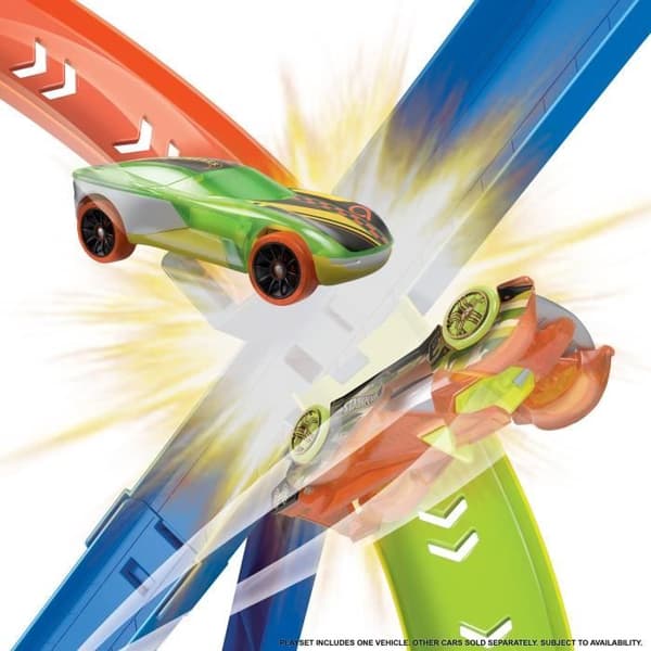 Hot Wheels - Cyclone Crash - Minifordon Circuit Playset - Motoriserad booster - från 5 år och uppåt